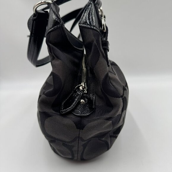 Coach Soho Signature Black Hobo Bag E1220-F19445 Dual Handles Zip Closure Iconic - Picture 5 of 11